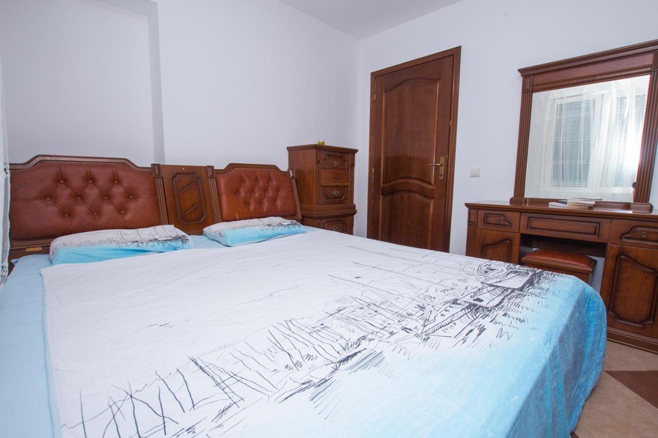 Lea Apartment بار المظهر الخارجي الصورة