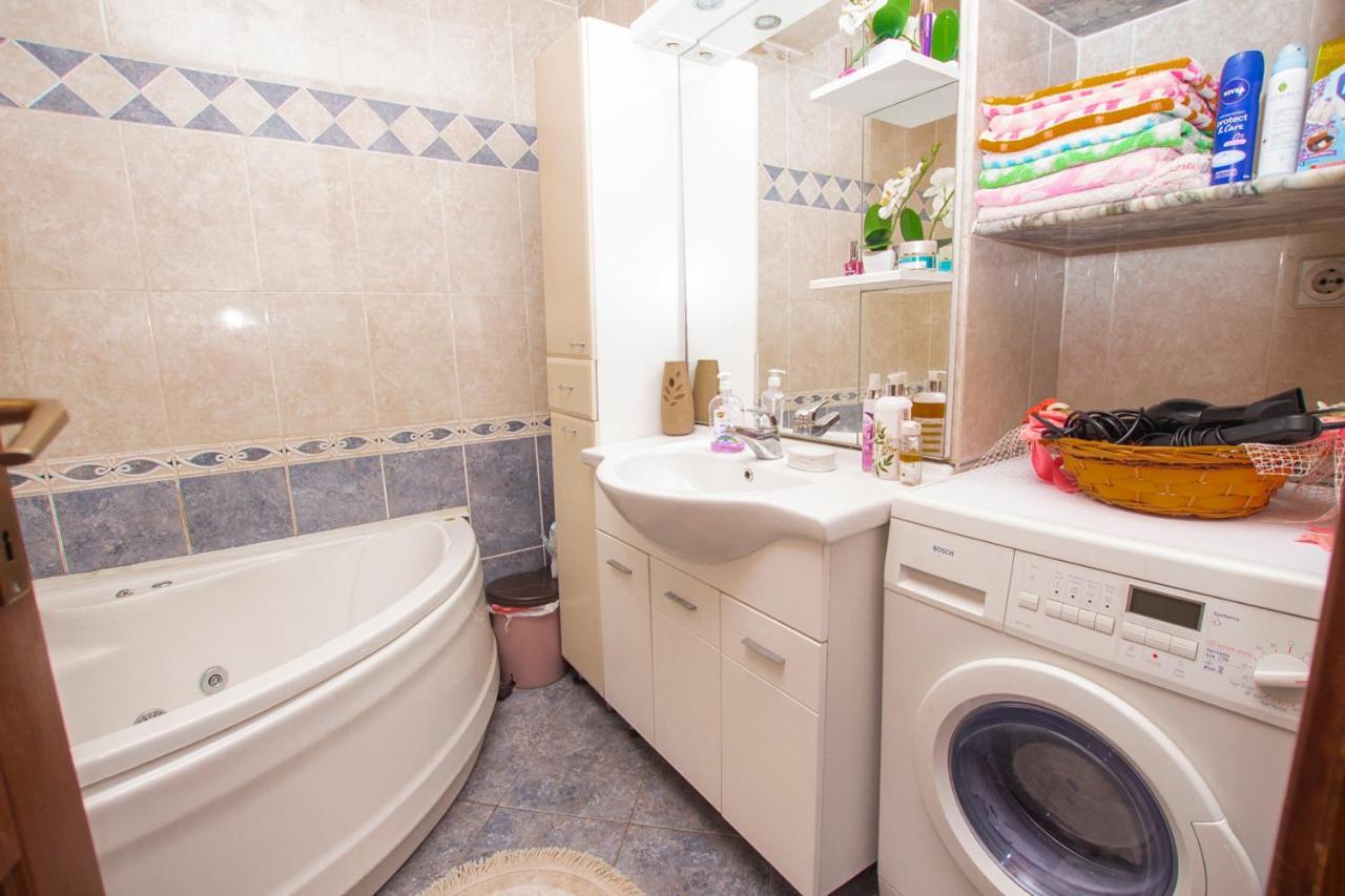 Lea Apartment بار المظهر الخارجي الصورة