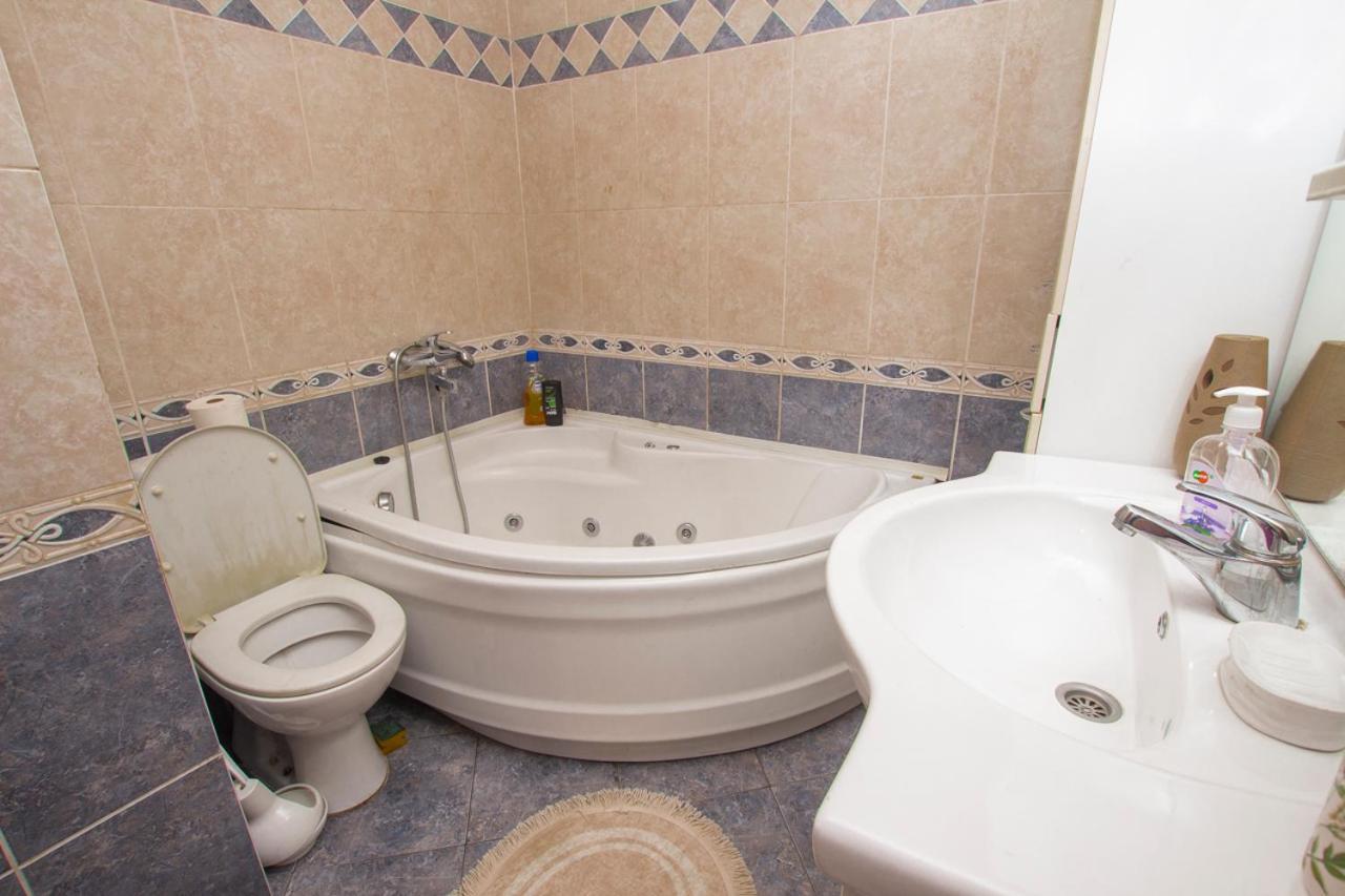 Lea Apartment بار المظهر الخارجي الصورة