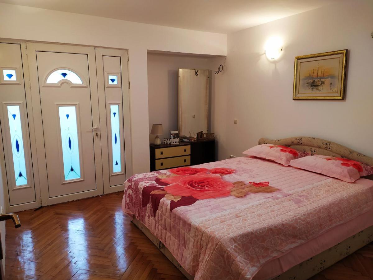 Lea Apartment بار المظهر الخارجي الصورة